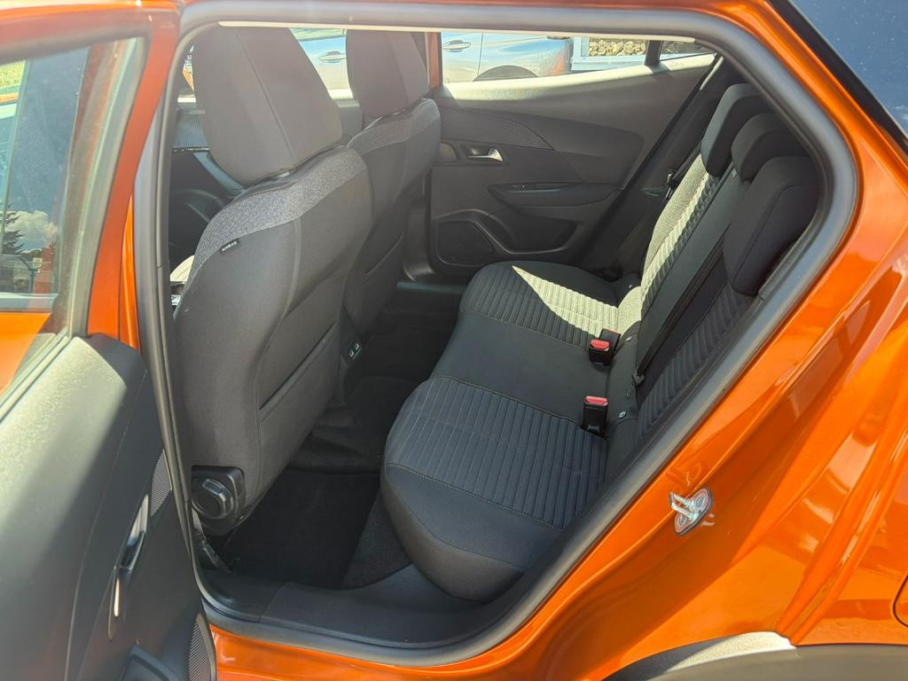 Peugeot e-2008