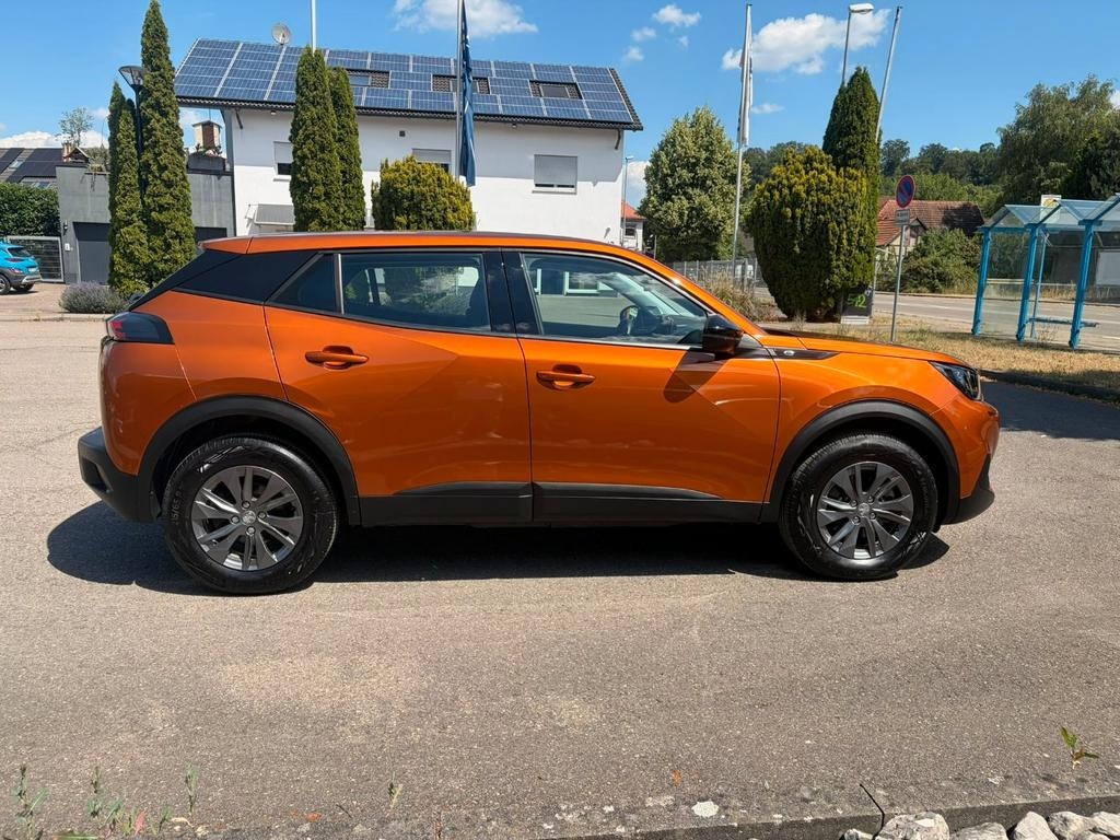 Peugeot e-2008