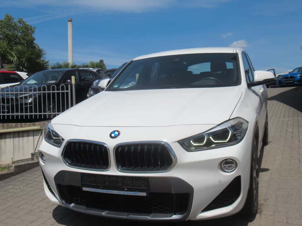 BMW X2