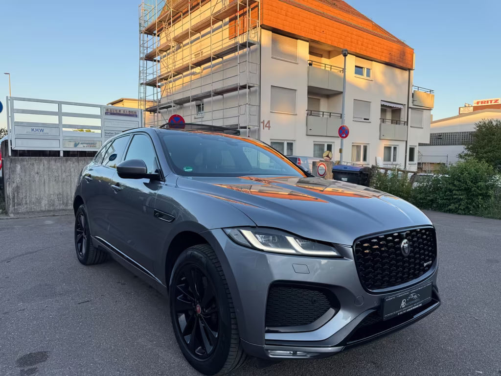 Jaguar F-Pace