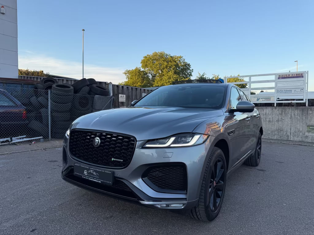 Jaguar F-Pace
