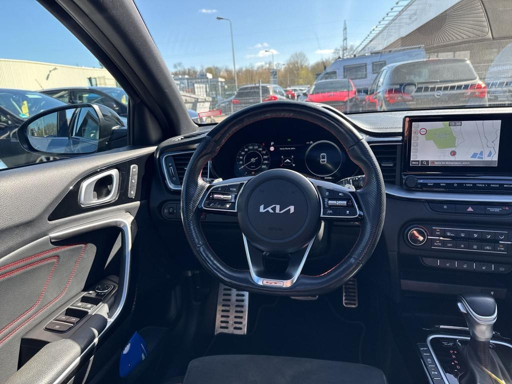 Kia ProCeed
