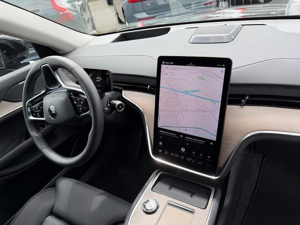Volvo EX90