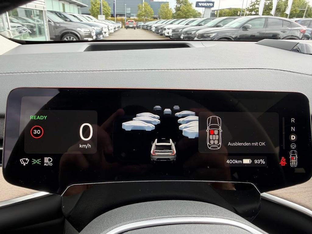 Volvo EX90