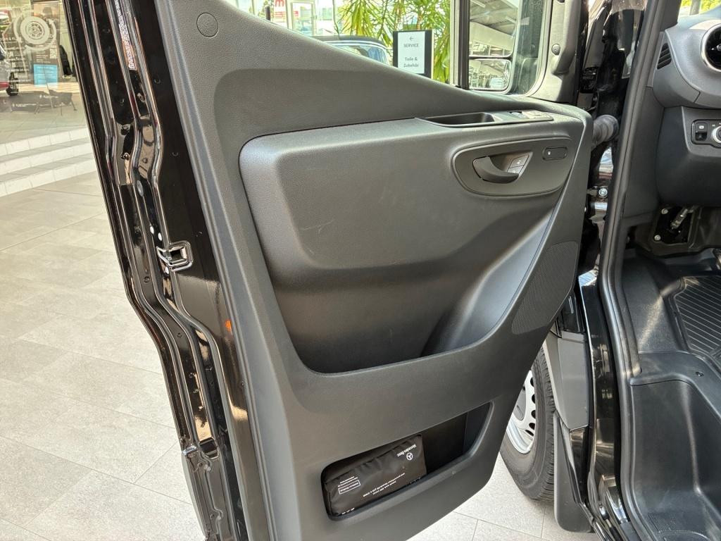 Mercedes-Benz eSprinter