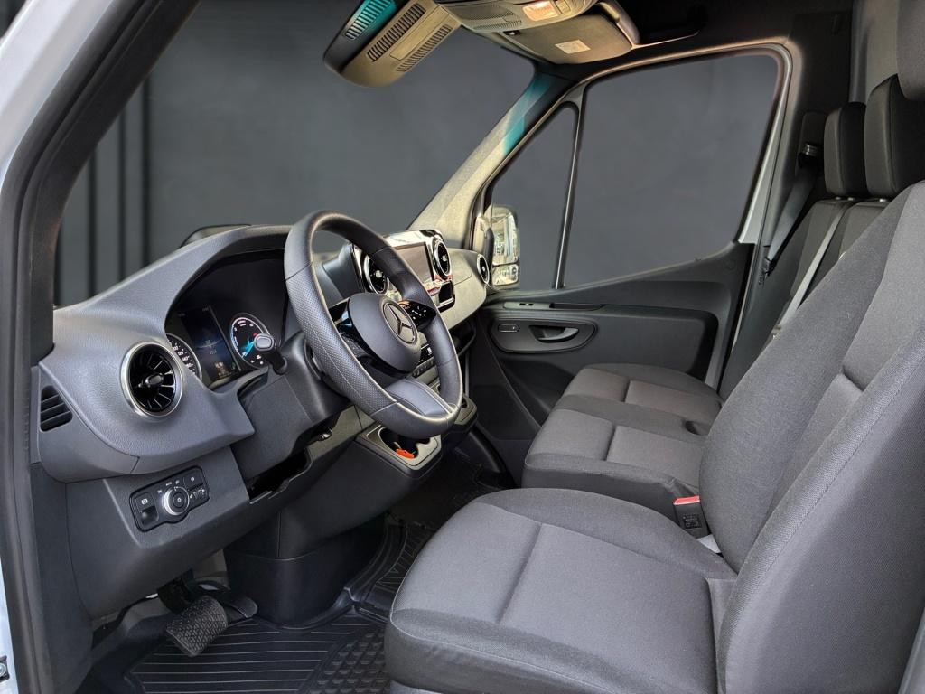 Mercedes-Benz eSprinter