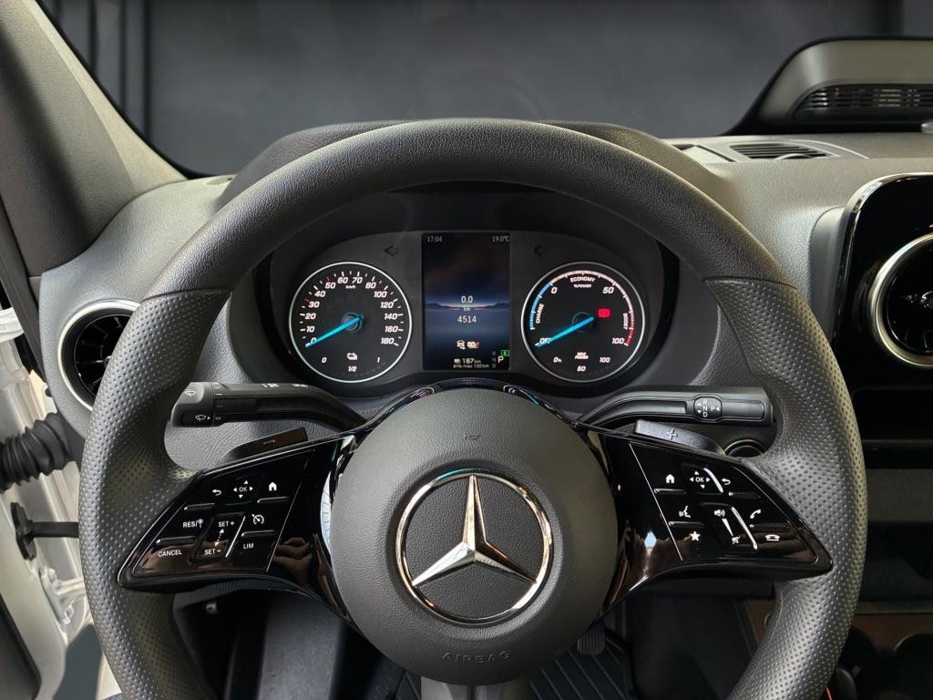 Mercedes-Benz eSprinter