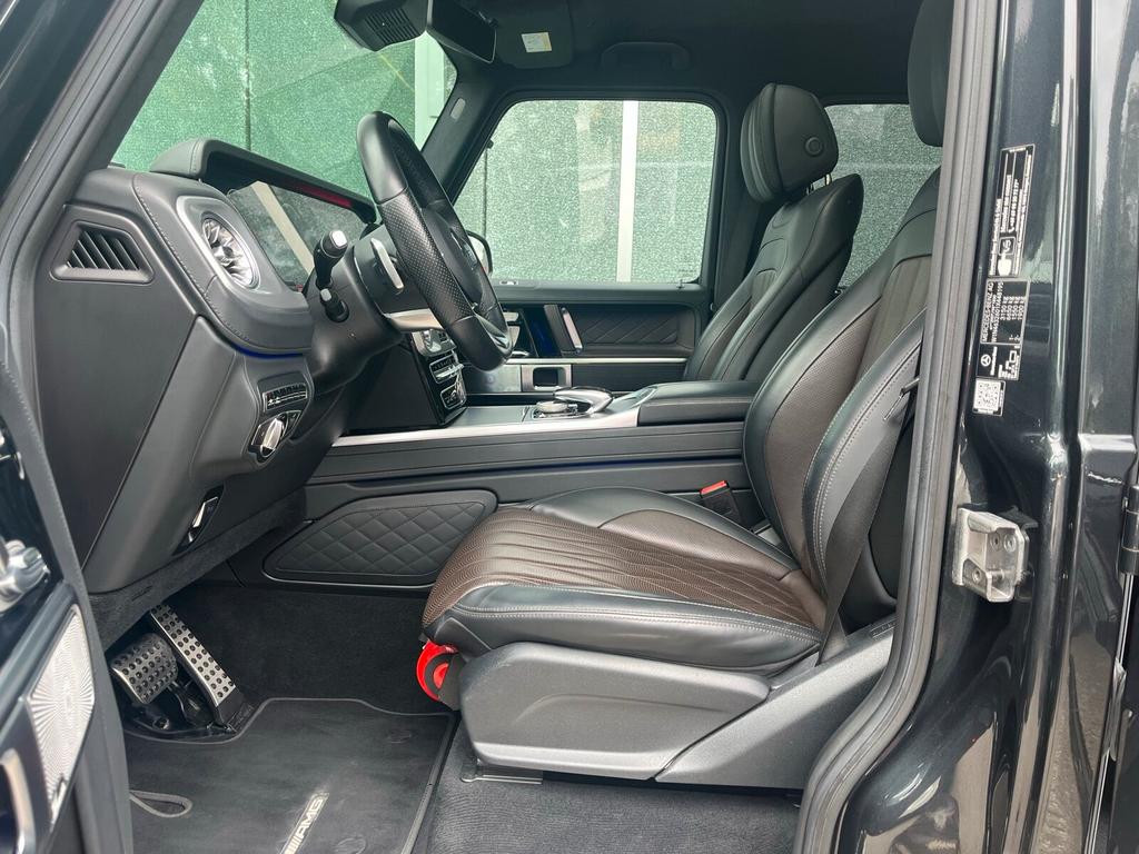 Mercedes-Benz G-Klasse