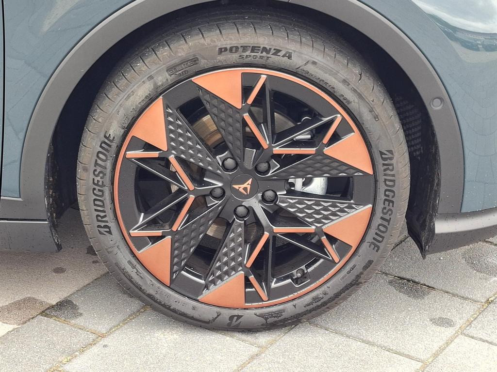Cupra Raval