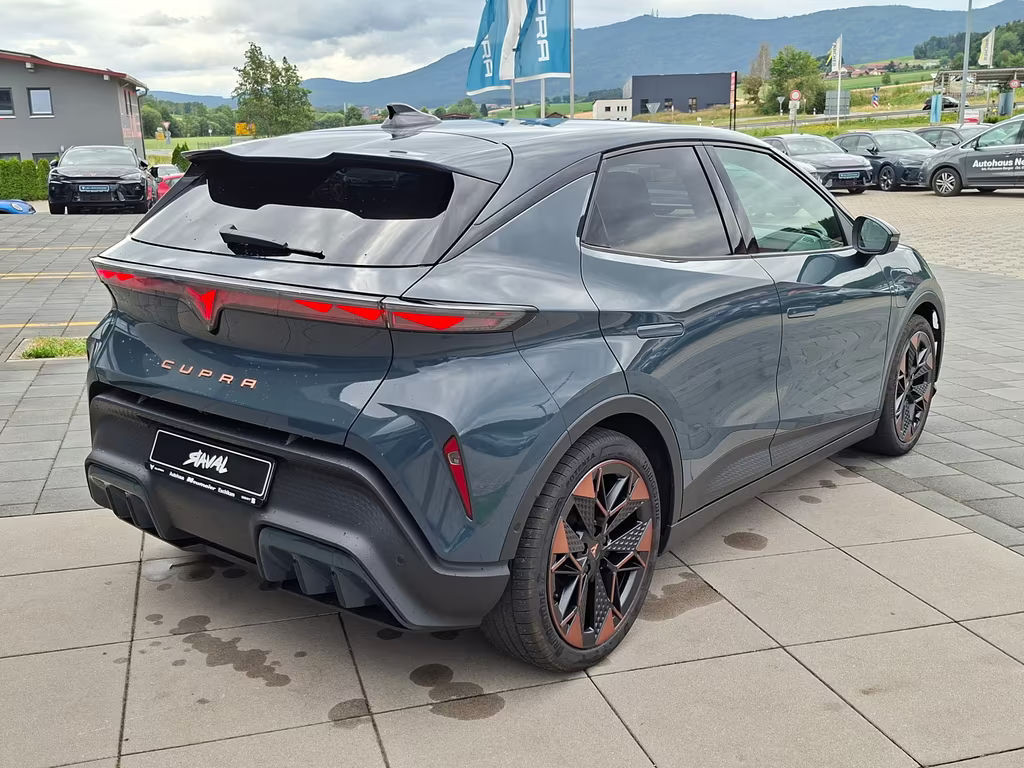Cupra Raval