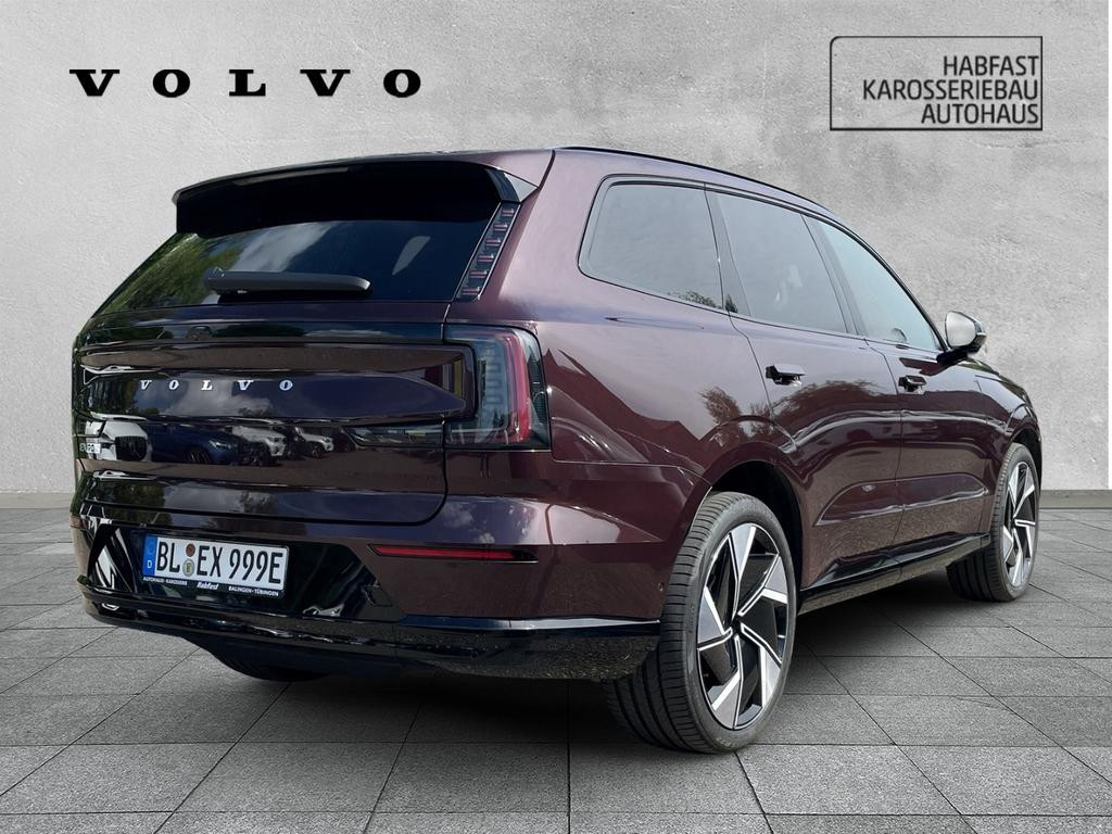 Volvo EX90