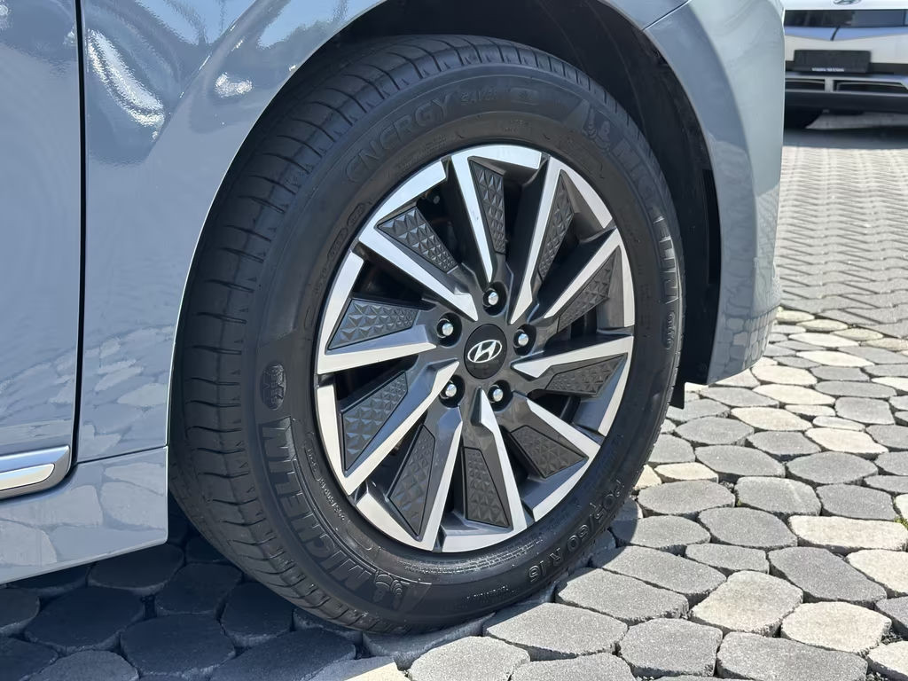 Hyundai Ioniq