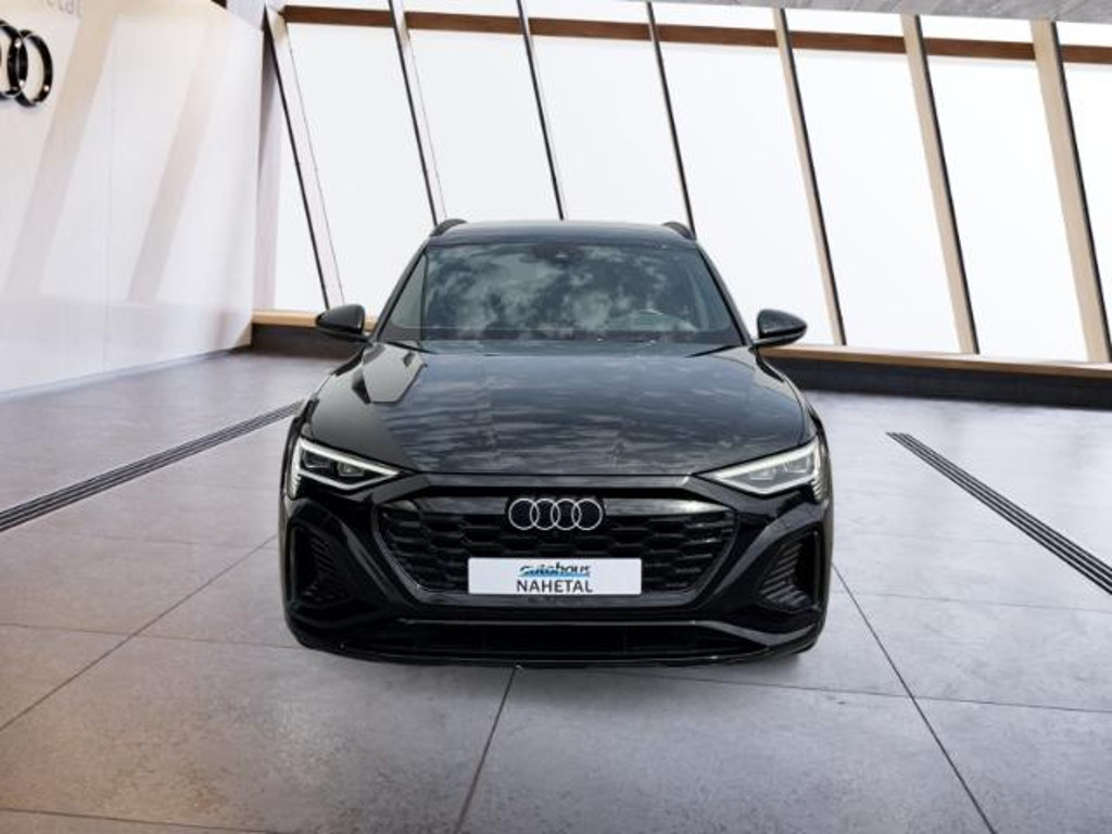 Audi Q8 e-tron Quattro S-Line 50