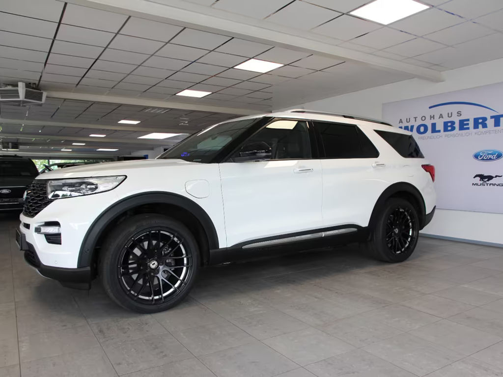 Ford Explorer 4x4 Plug in Hybrid AWD