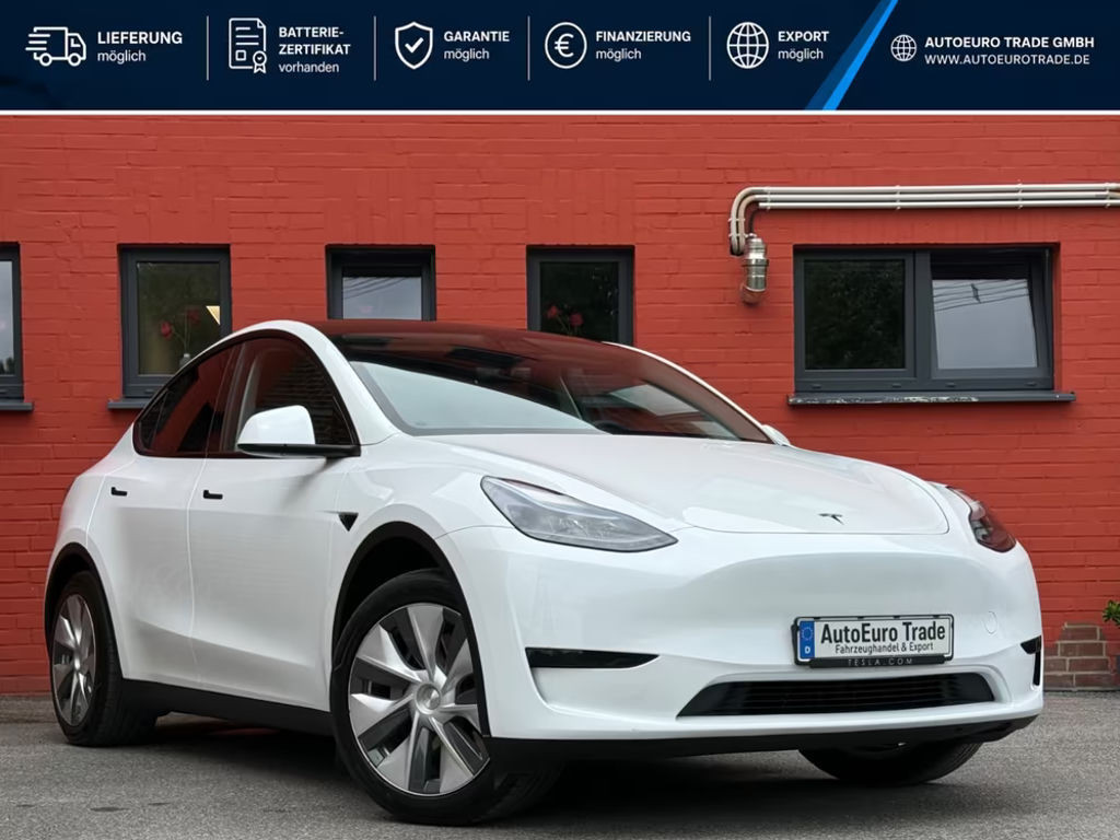 Tesla Model Y RWD Standard Range