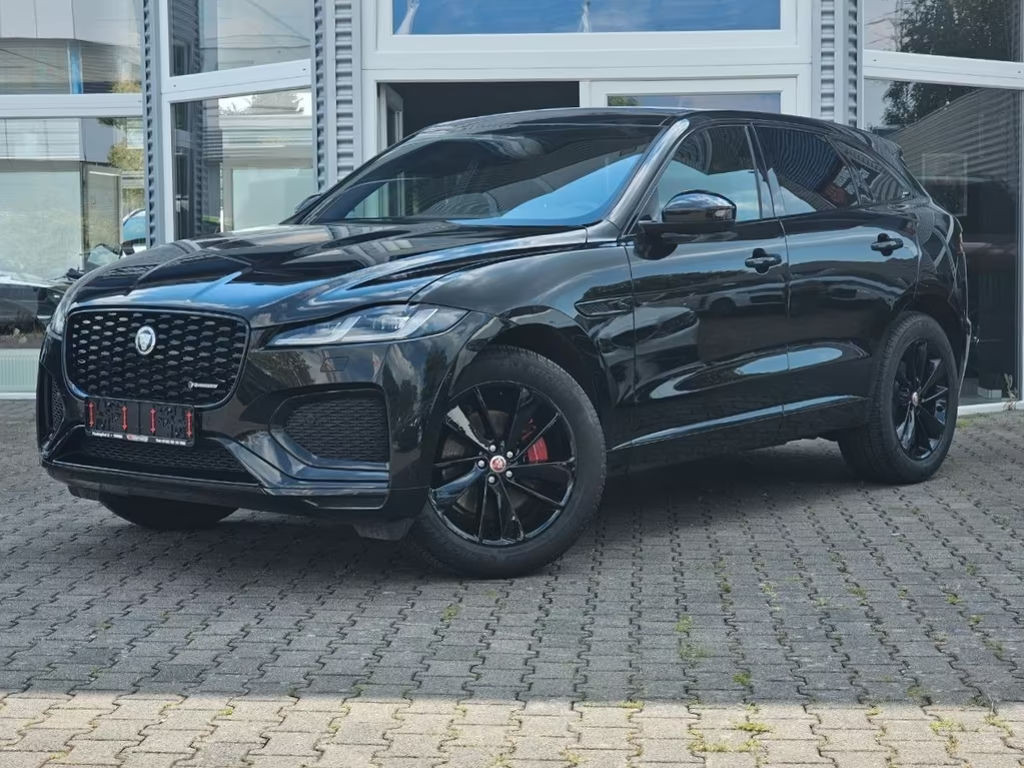 Jaguar F-Pace