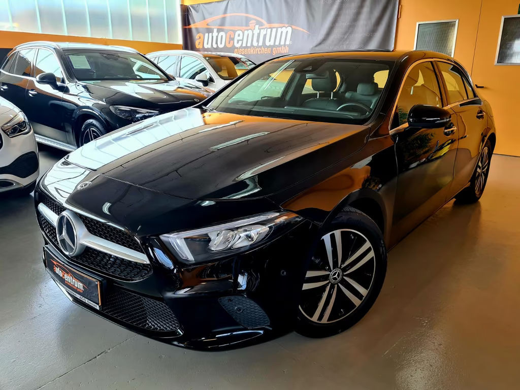 Mercedes-Benz A-Klasse A 180 Progressive A 180 d
