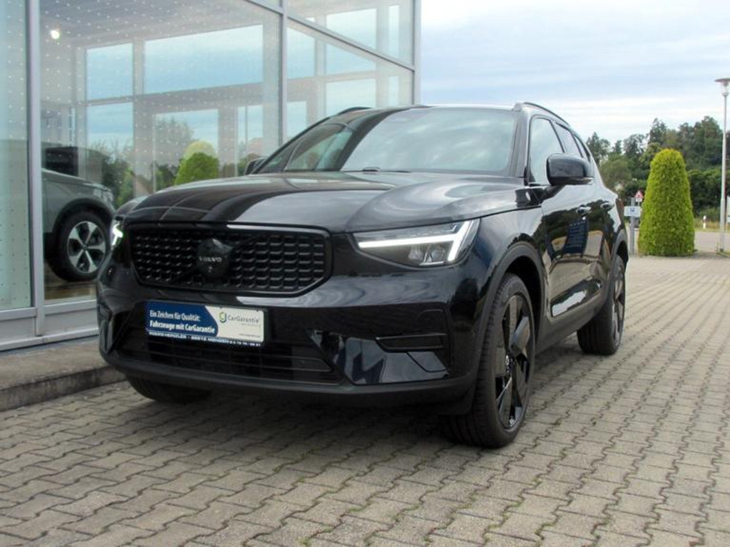 Volvo XC40 Plus