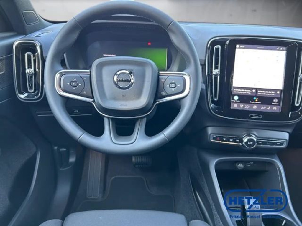 Volvo EX40