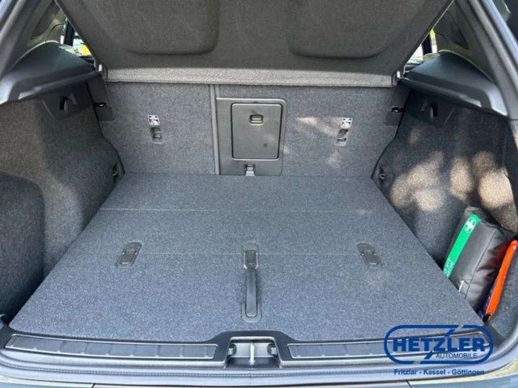 Volvo EX40