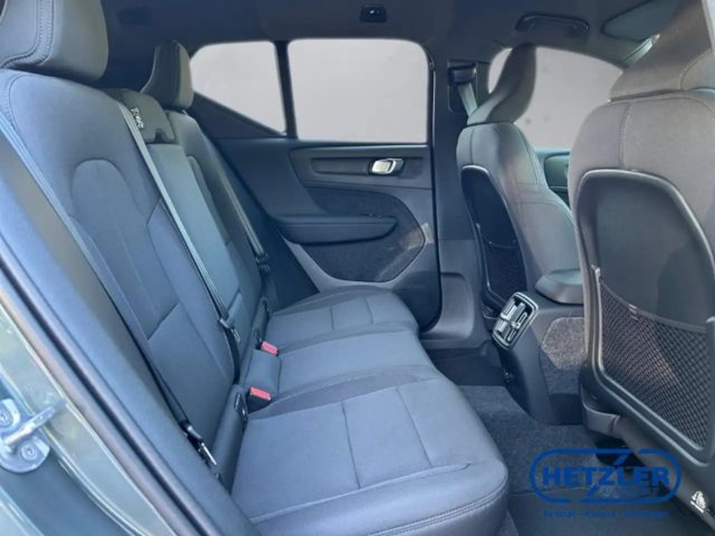 Volvo EX40