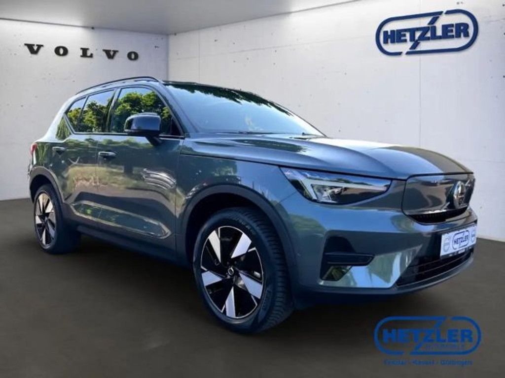 Volvo EX40