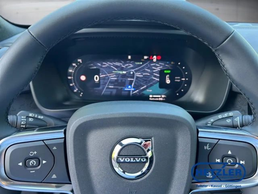 Volvo EX40