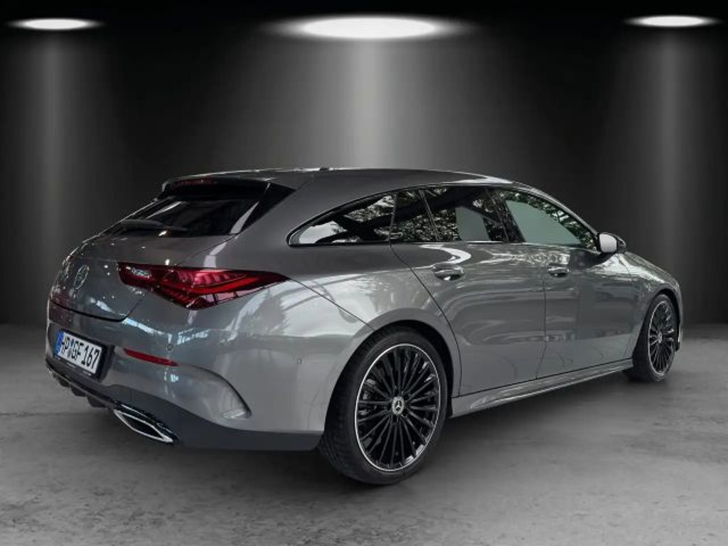 Mercedes-Benz CLA-Klasse CLA 200 AMG Line Shooting Brake