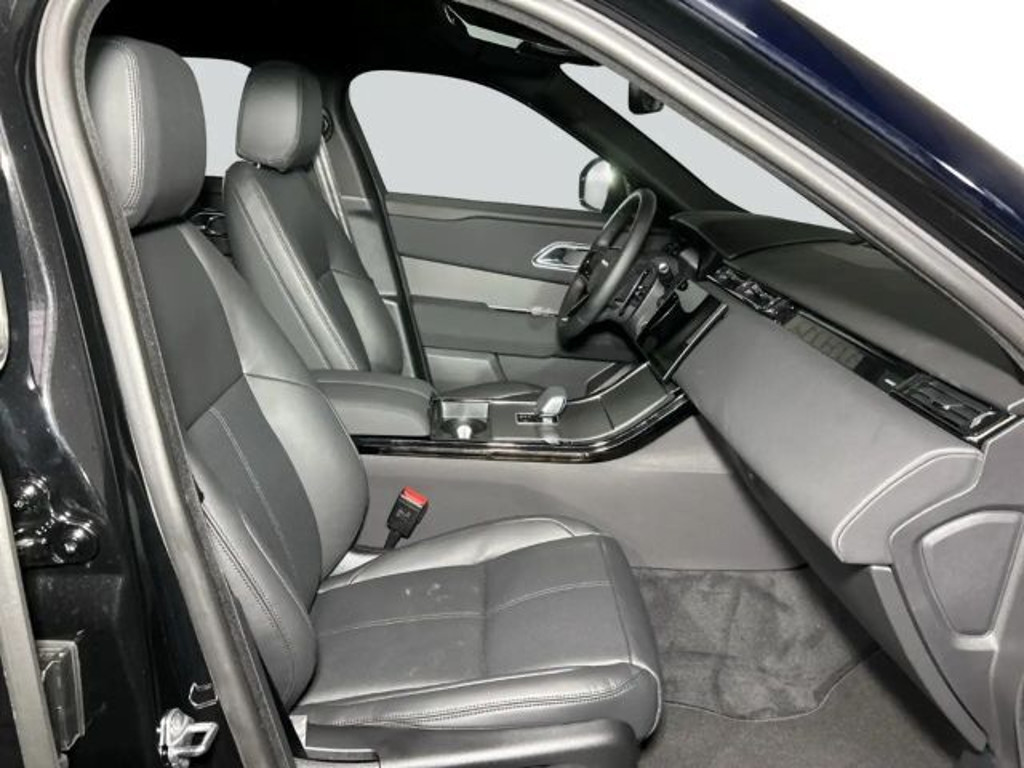 Land Rover Range Rover Velar Dynamic SE D200