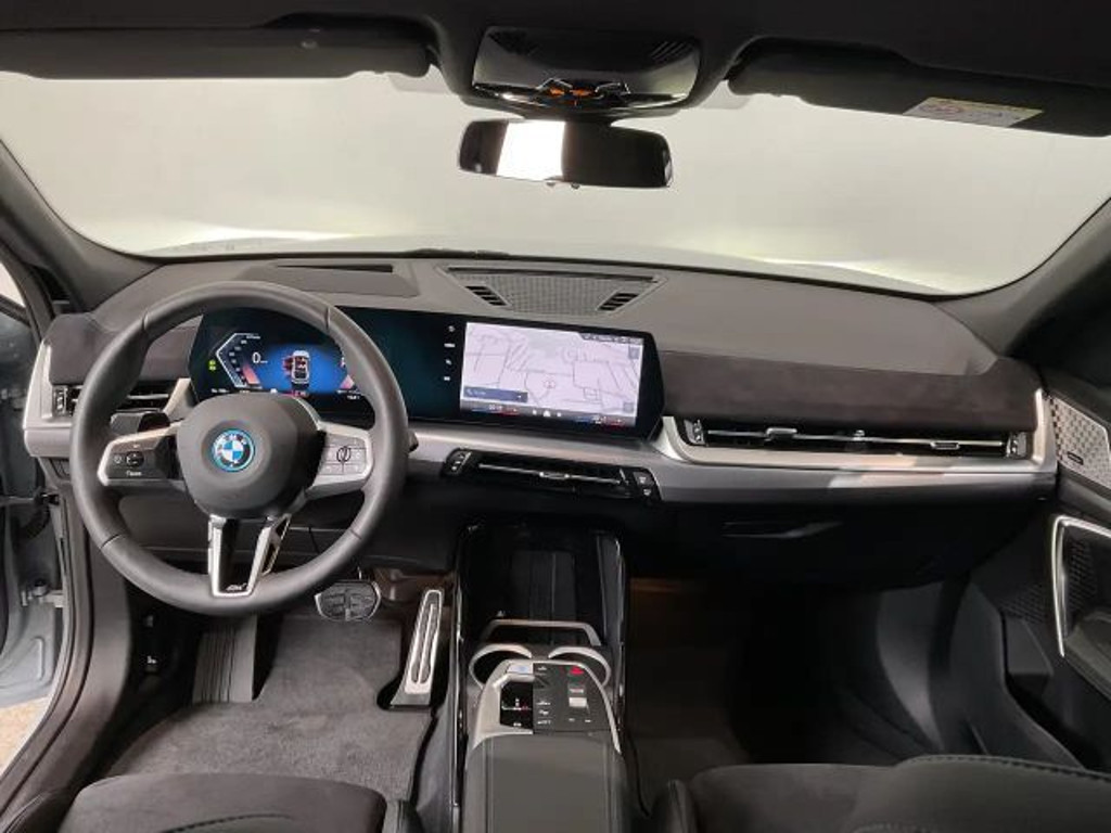 BMW iX2
