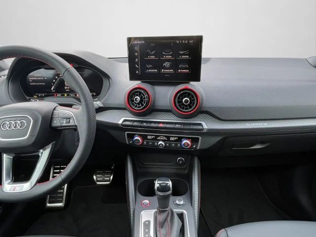 Audi SQ2