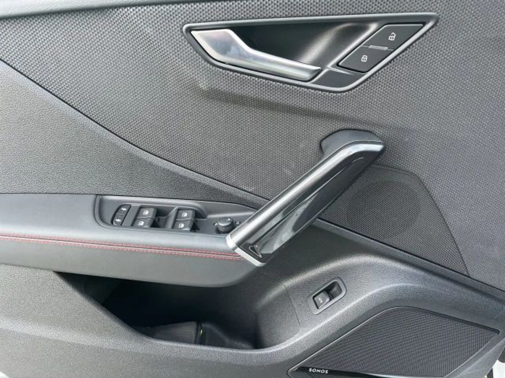 Audi SQ2
