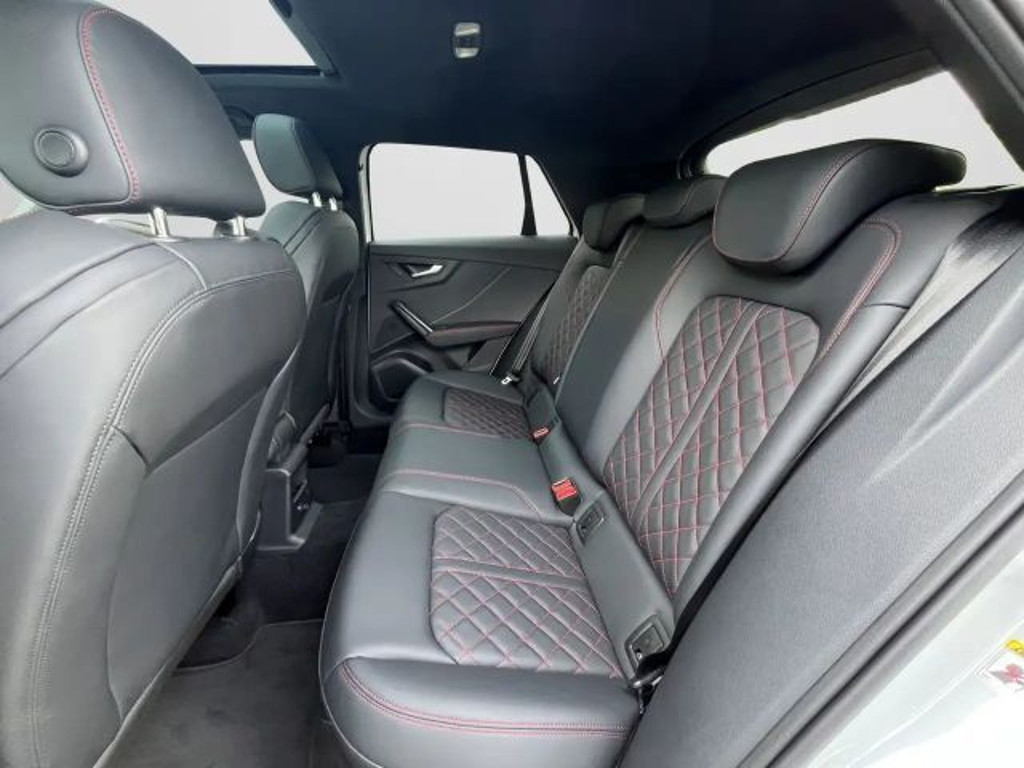 Audi SQ2