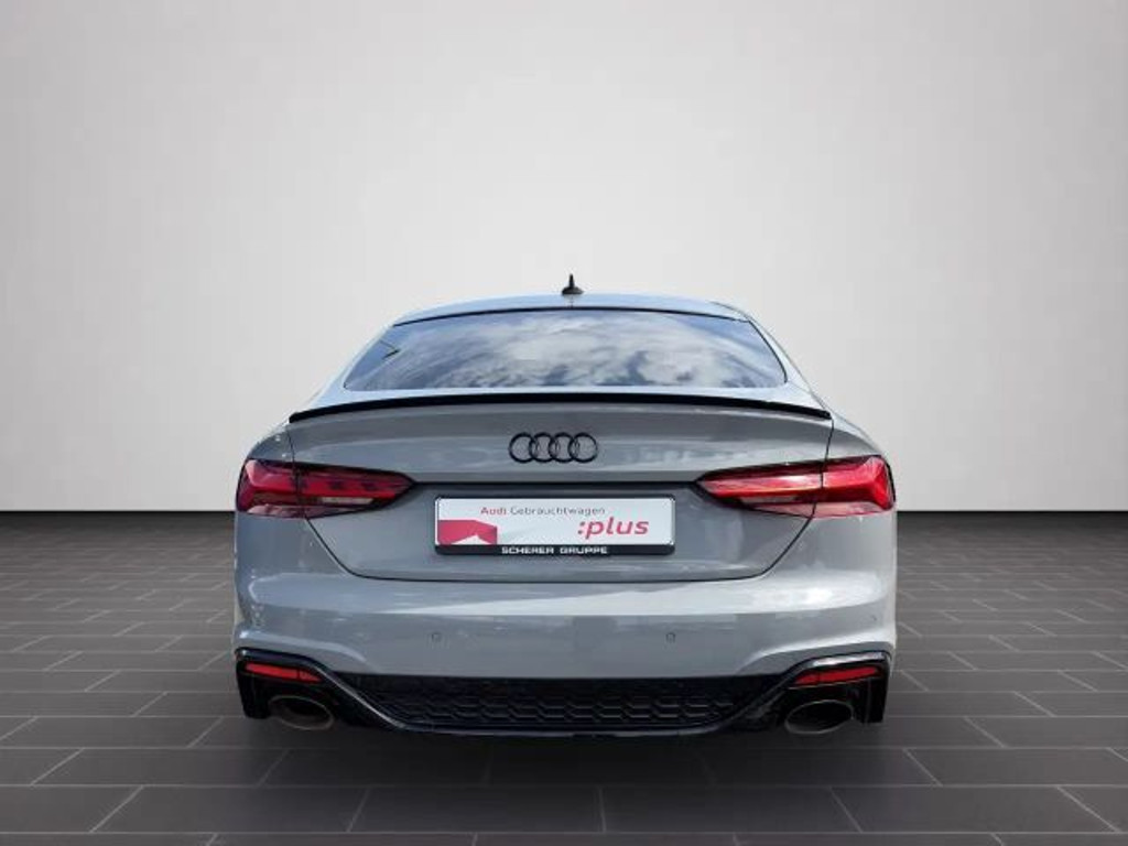 Audi RS5
