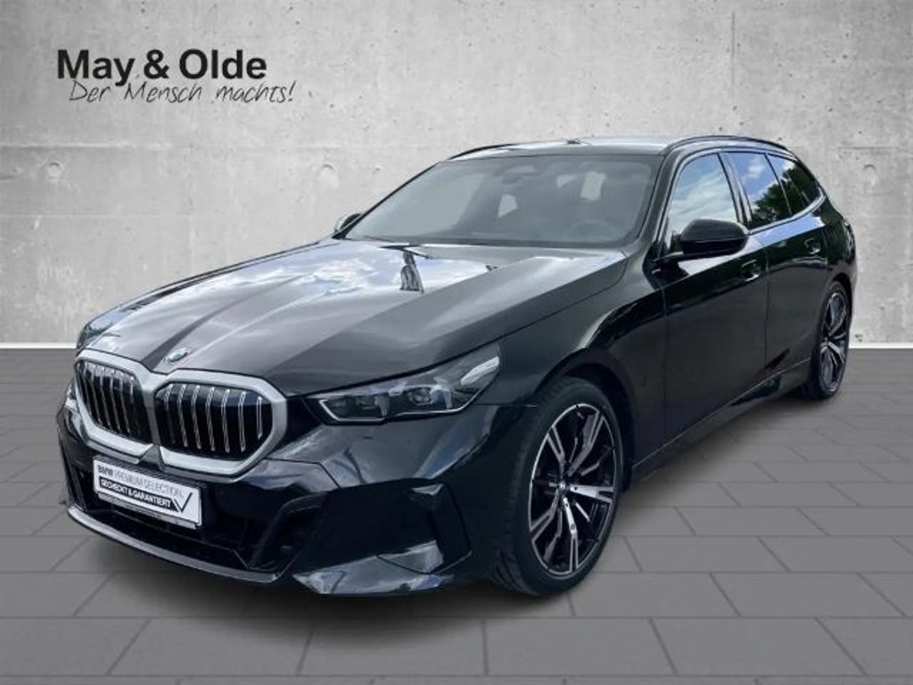 BMW 5 Serie 520 M-Sportpacket HUD StandHZG AHK Navi Memory Sitze