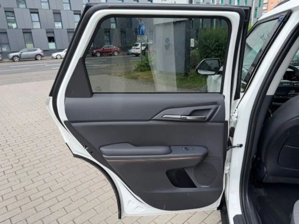 Kia EV5