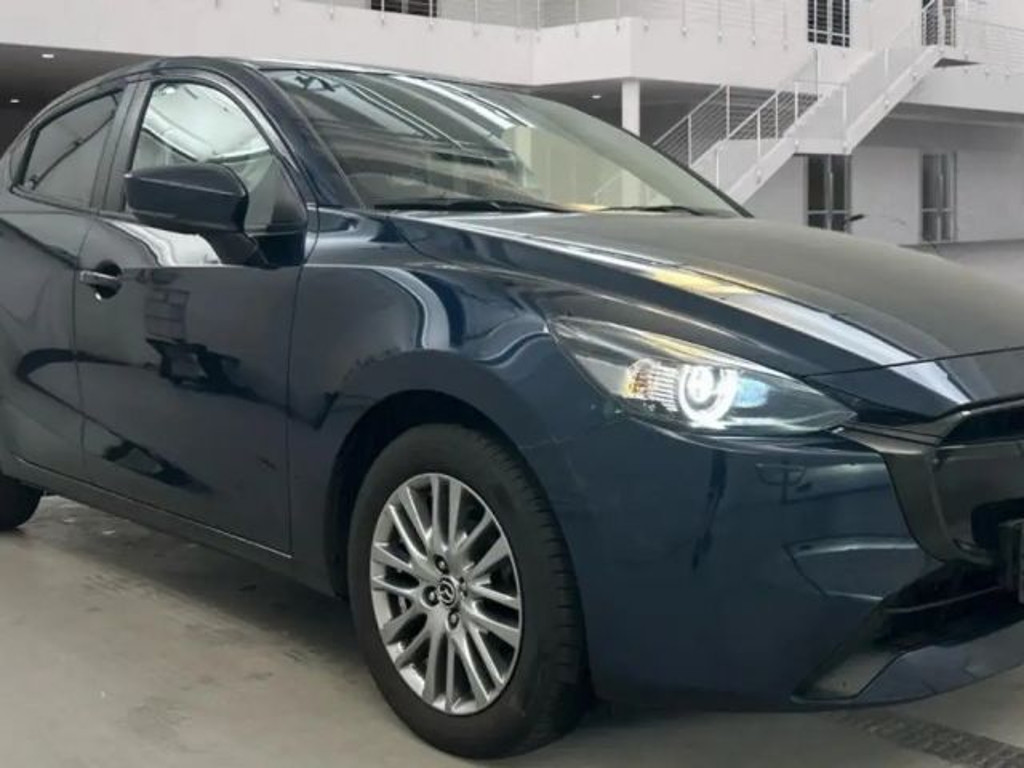 Mazda 2