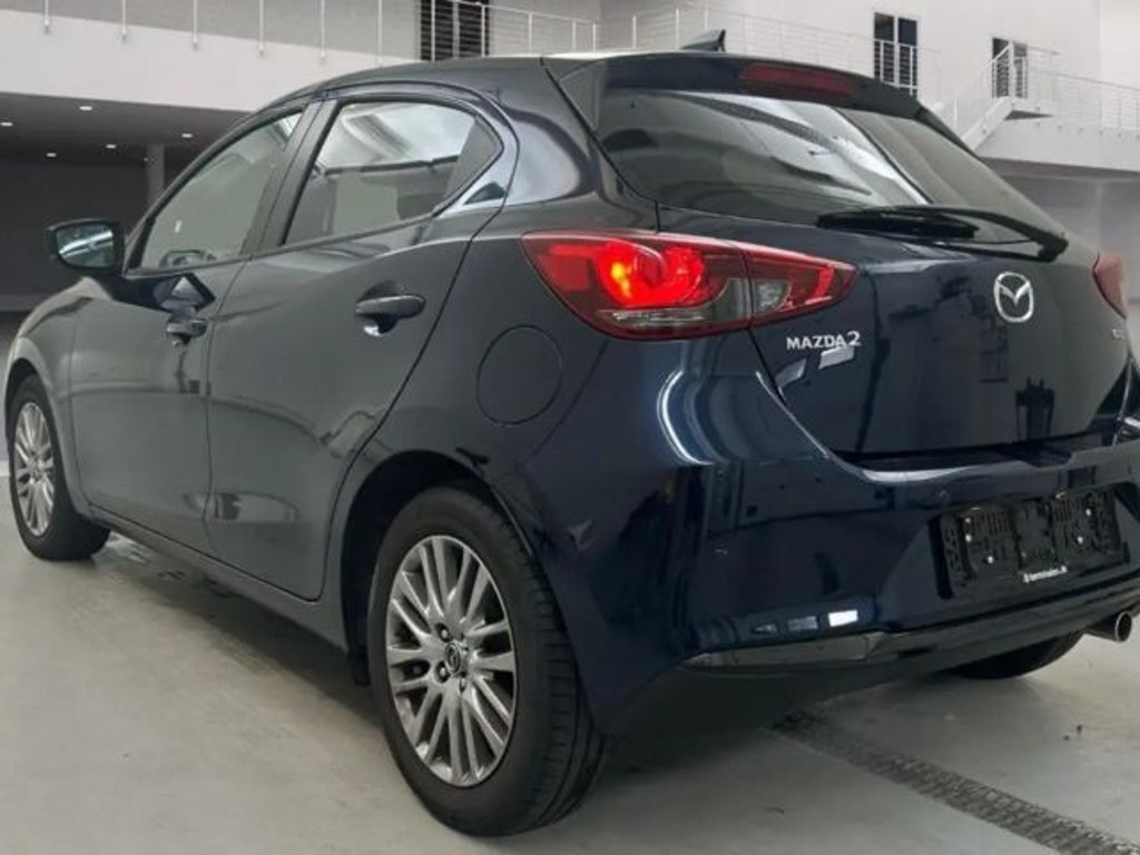 Mazda 2