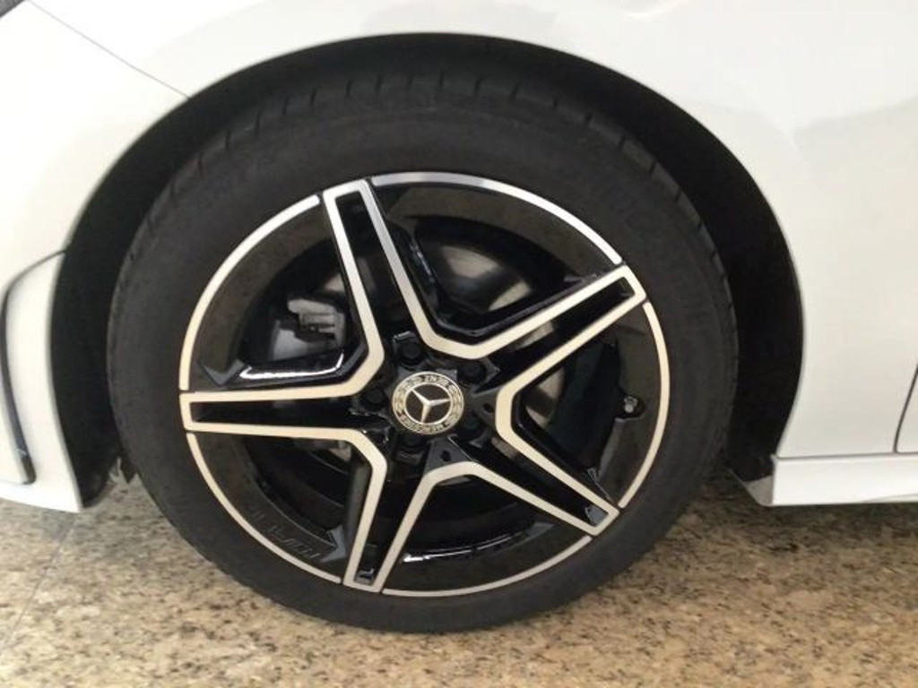 Mercedes-Benz CLA-Klasse