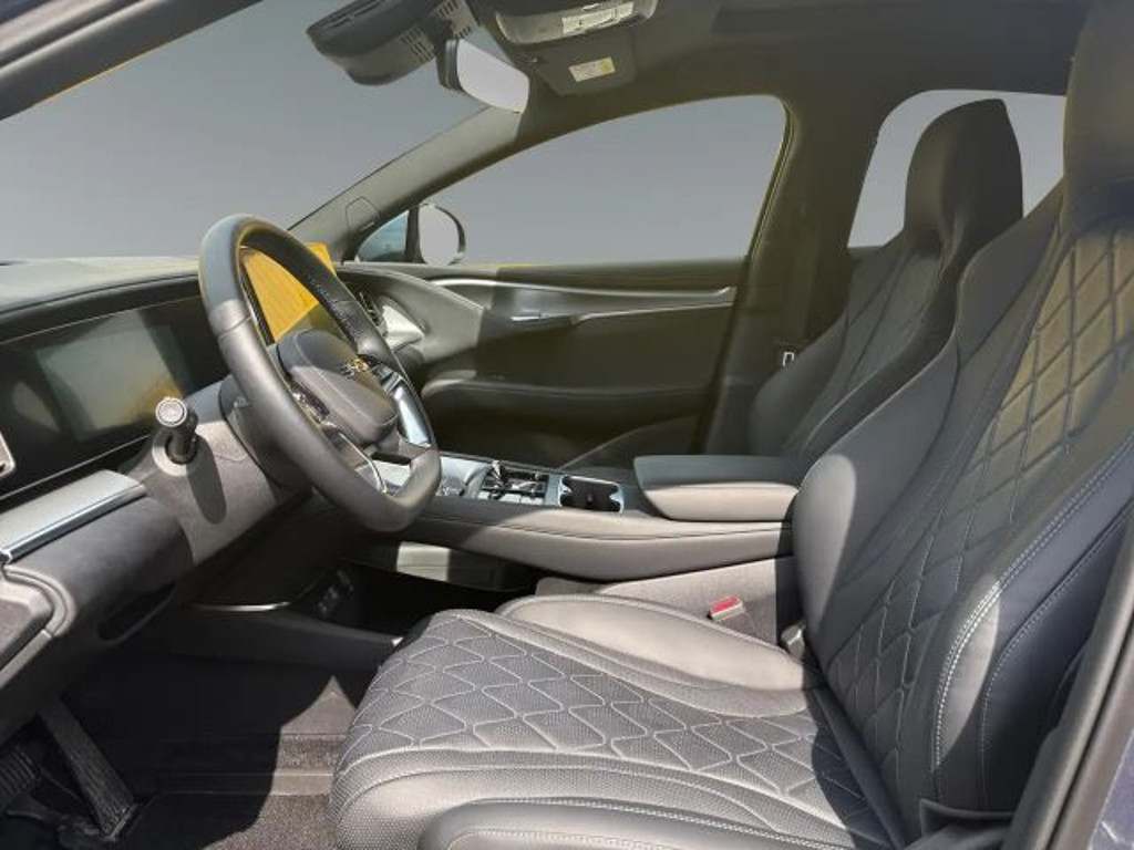 BYD Sealion 7