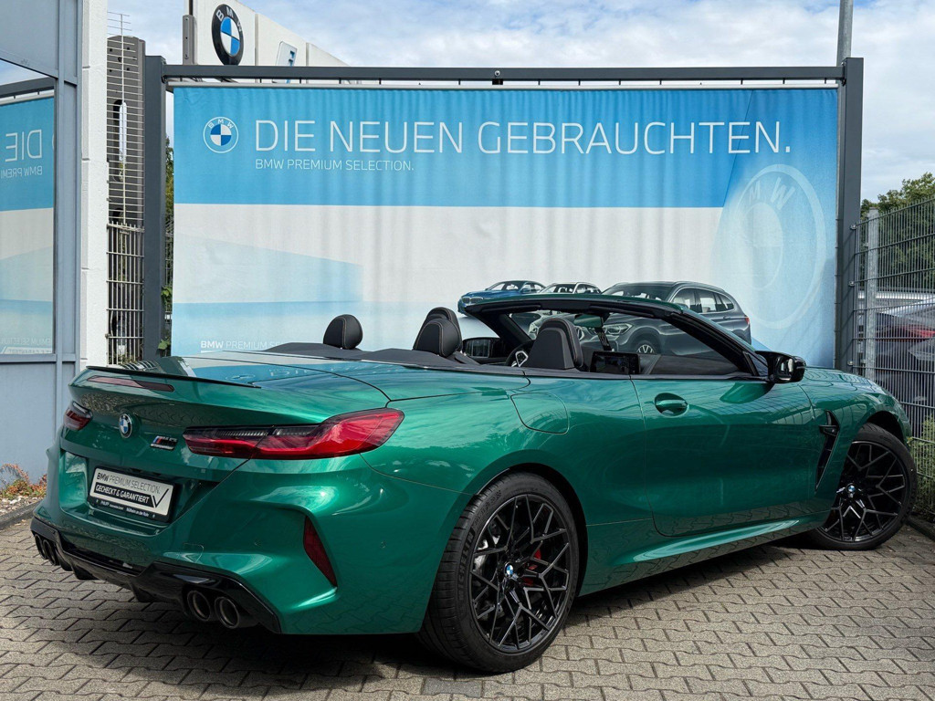 BMW M8