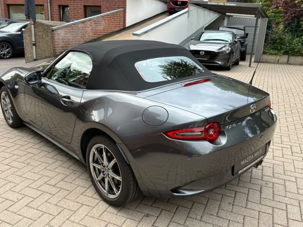 Mazda MX-5