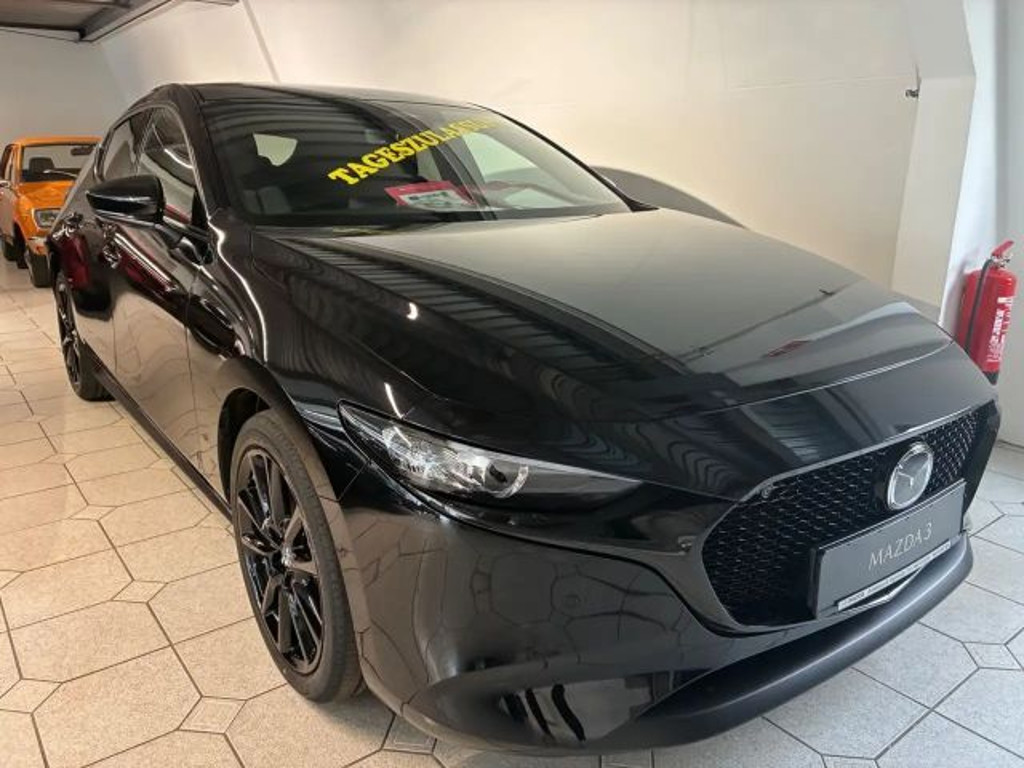 Mazda 3 SkyActiv 2.5L Homura e-Skyactiv