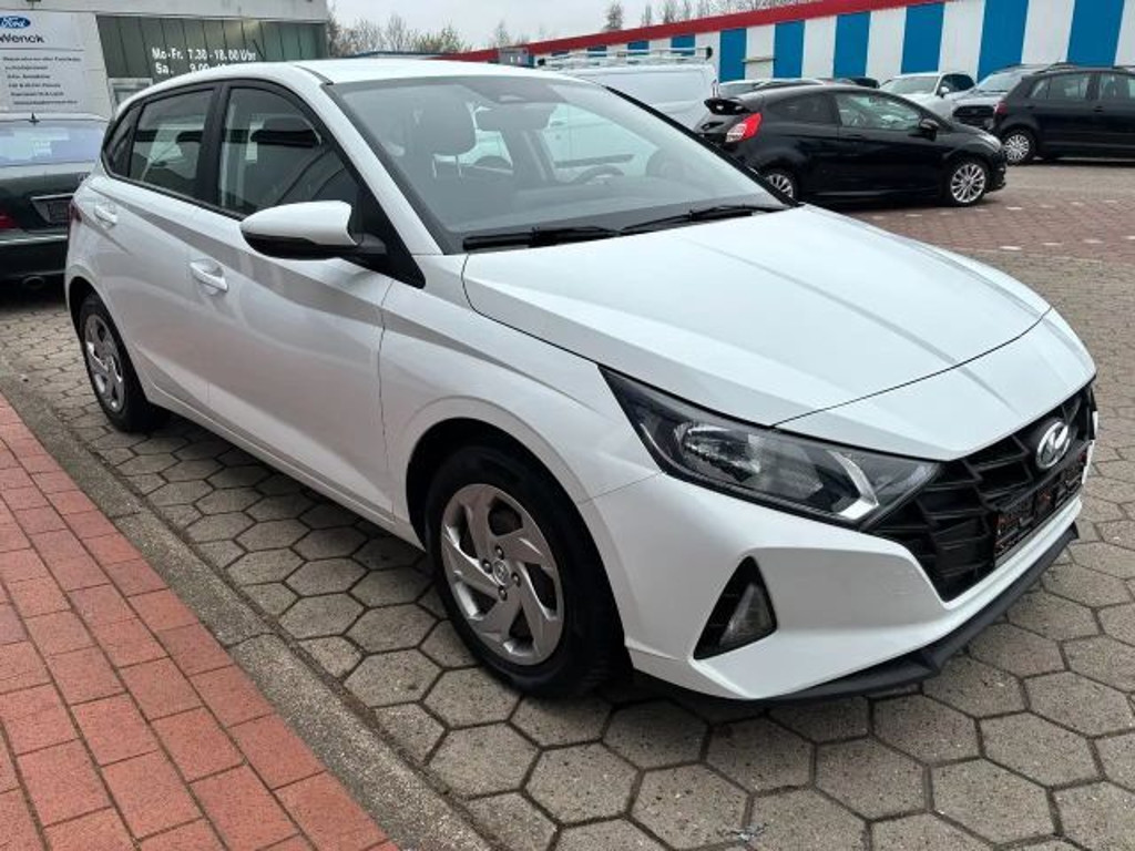 Hyundai i20