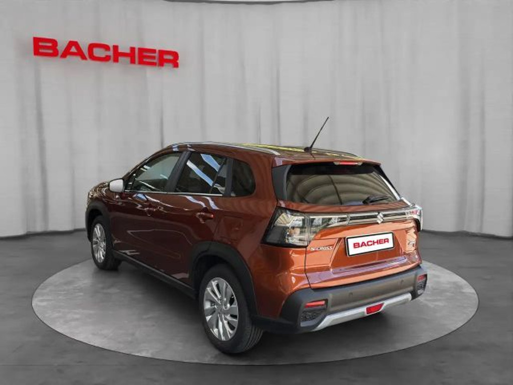 Suzuki S-Cross