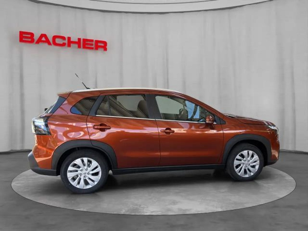 Suzuki S-Cross