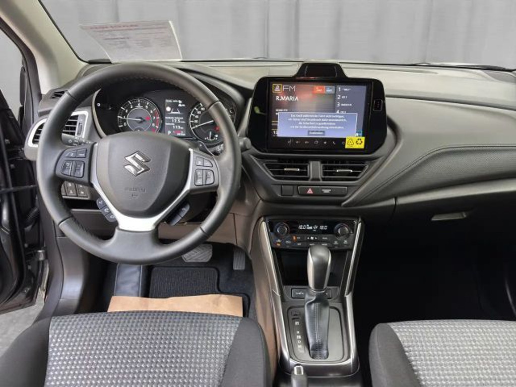 Suzuki S-Cross