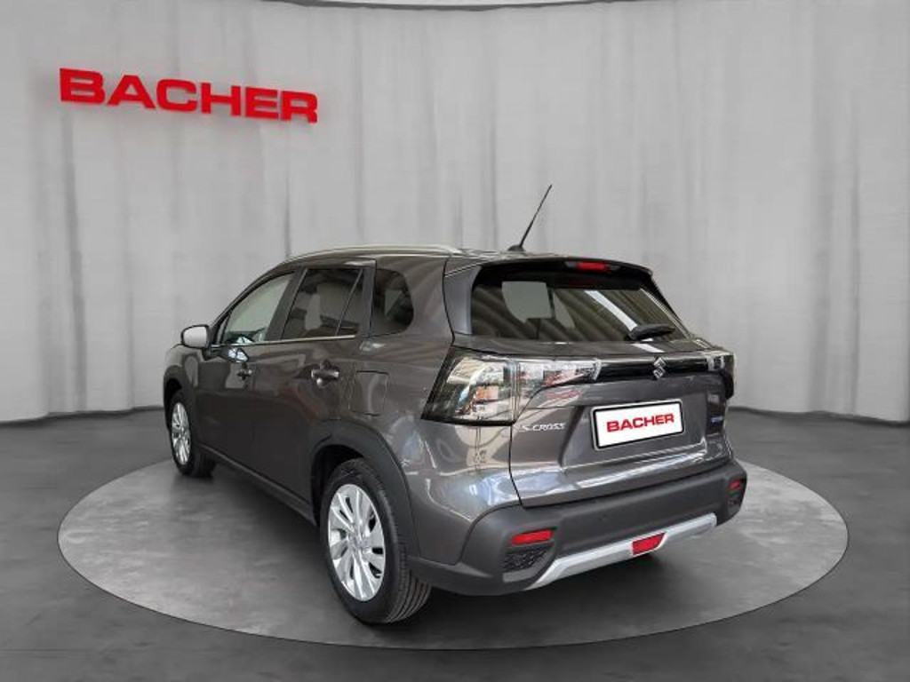 Suzuki S-Cross