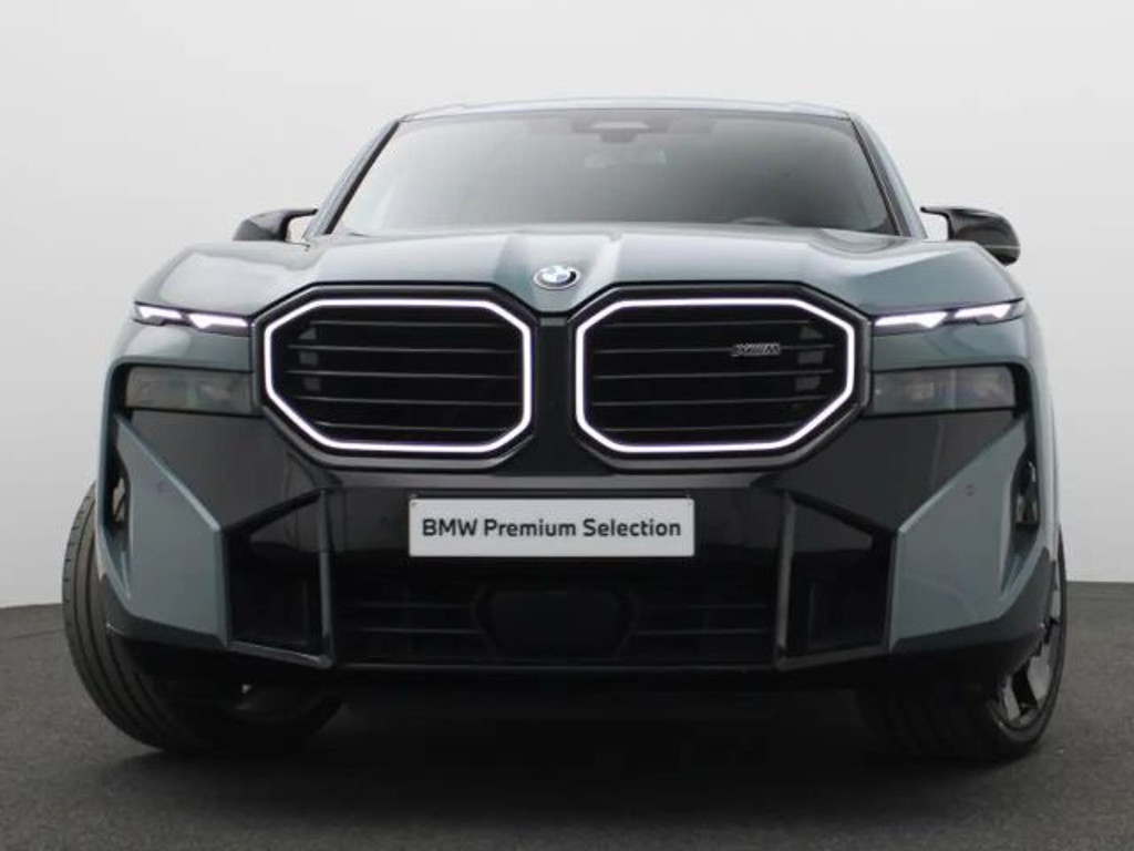 BMW XM