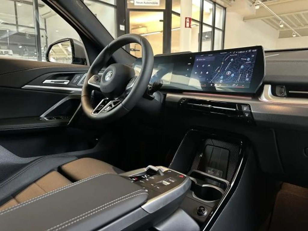 BMW iX2